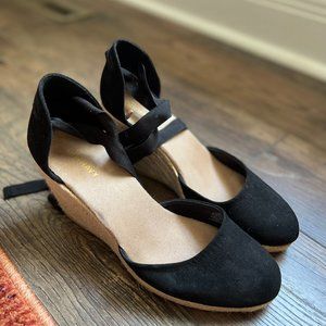 Black Cap-toe Espadrilles Wedges